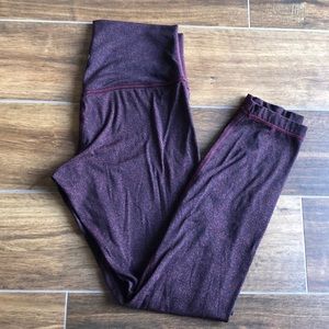 Red/black lululemon 7/8 Align SIZE:6